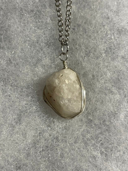 Quartz Necklace - Silver