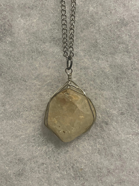 Quartz Necklace - Silver