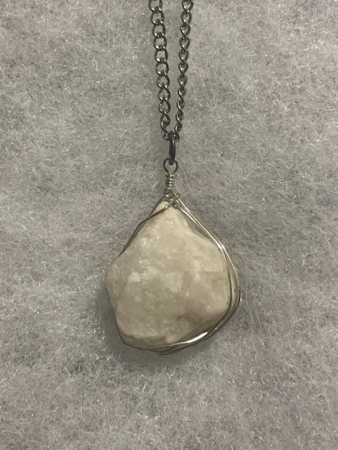 Quartz Necklace - Silver